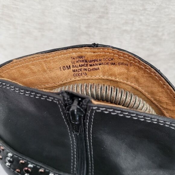 SOFFT Noreen Studded Black Leather Heeled Ankle Bootie 10M - Picture 2 of 14